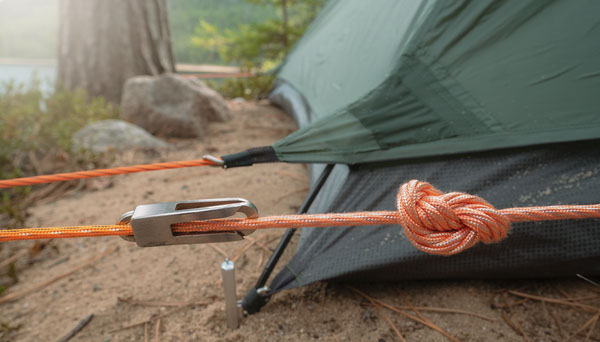 Tent Rope Tensioners vs Taut-Line Knots: Which Is Easier? Tent Rope Tensioners vs Taut-Line Knots: Which Is Easier? illustrative image